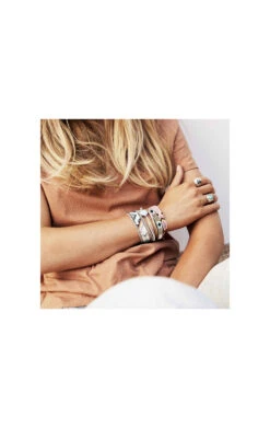 Manchette Cardamine 8 Manchette Cardamine -Hipanema Shop bracelet femme cardamine 2